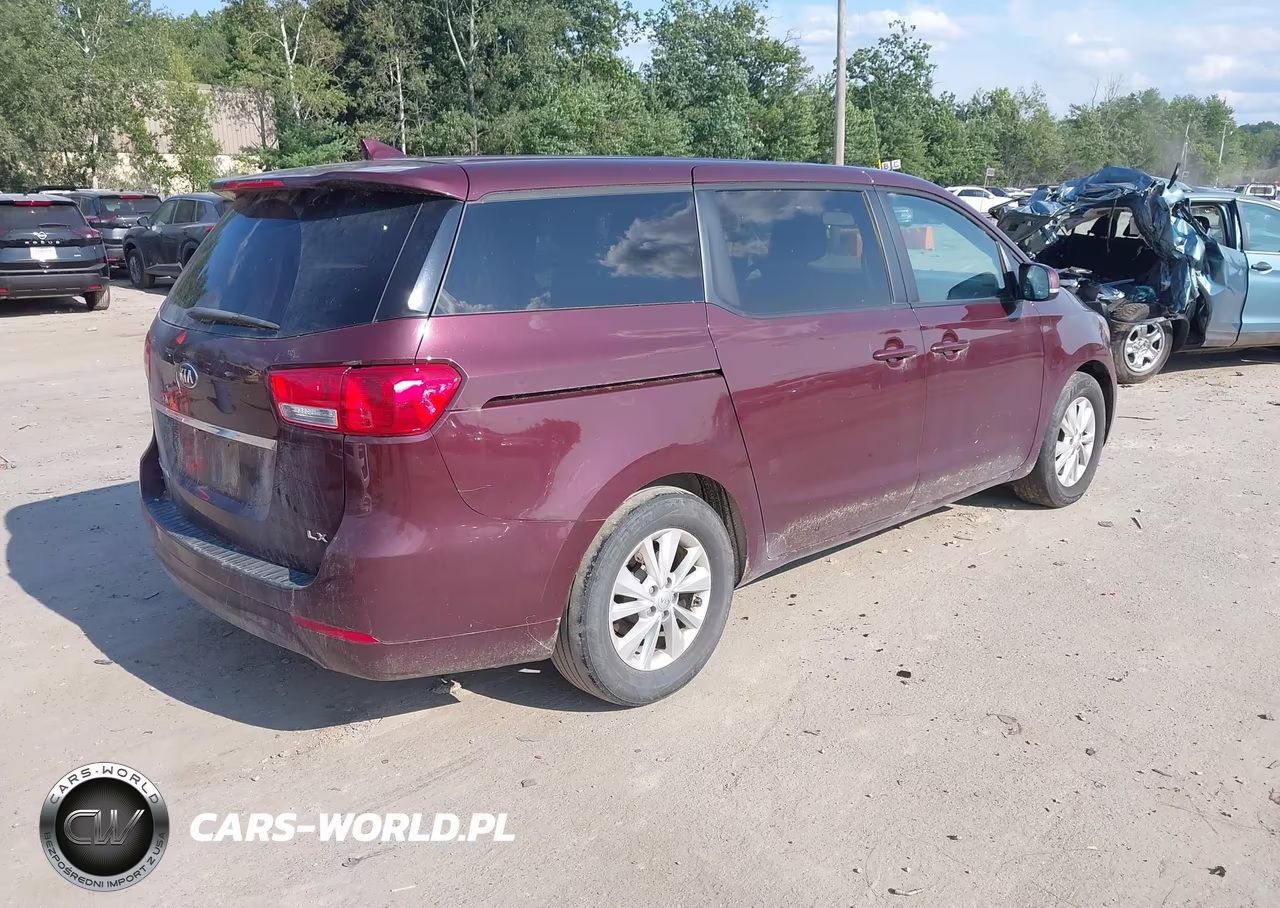 2018 Kia Sedona Lx VIN:KNDMB5C13J6348595 - 4