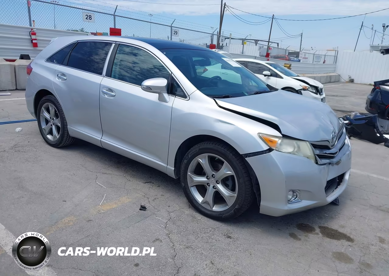 2013 Toyota Venza Xle V6 – zdjęcie 1 z 16