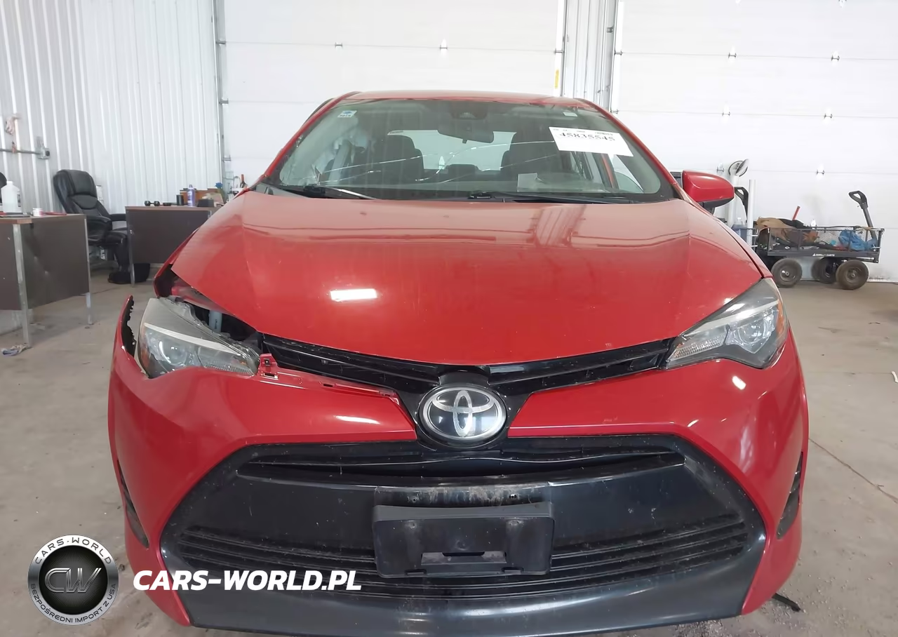 2017 Toyota Corolla Le VIN:5YFBURHE9HP569299 - 12