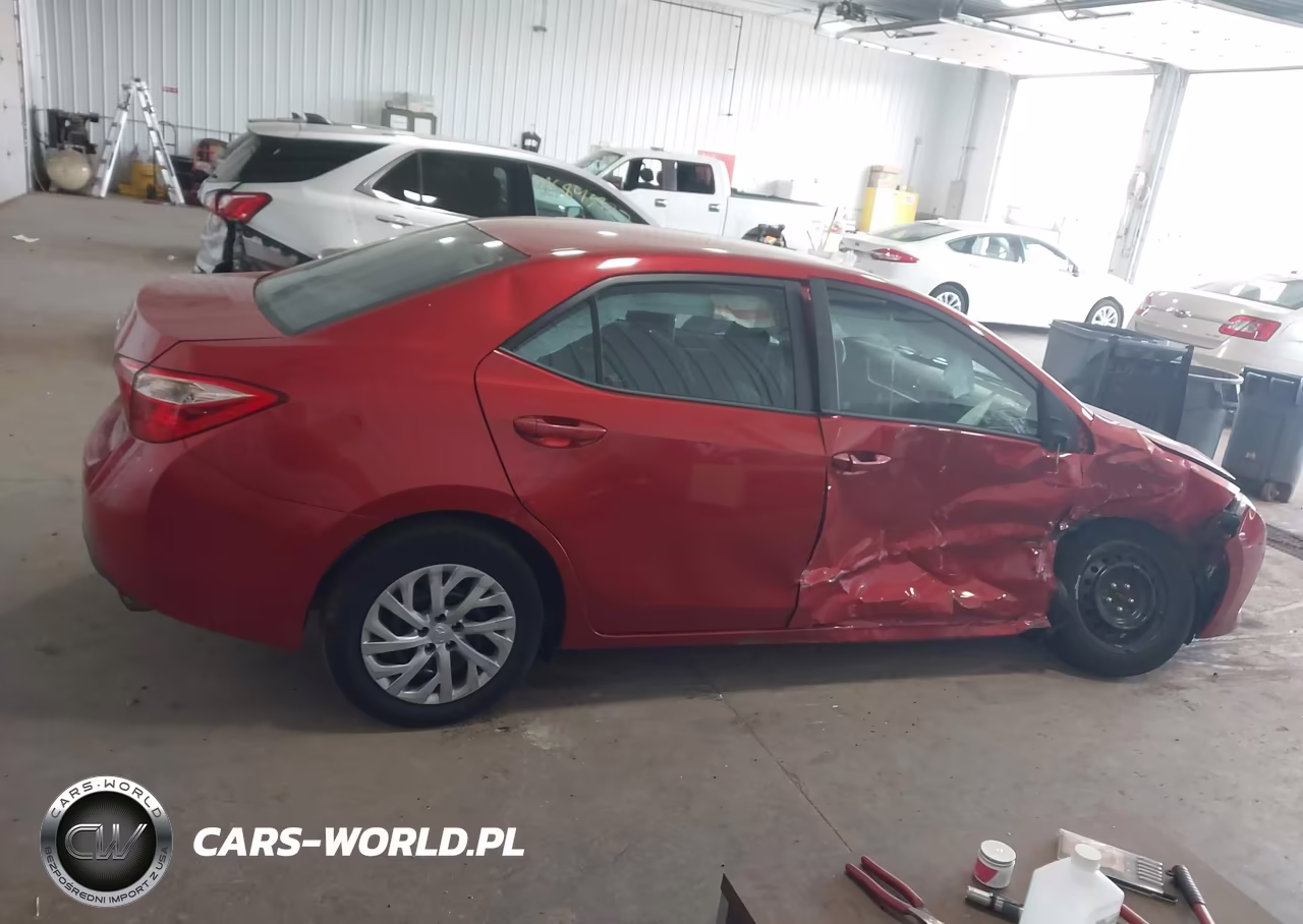 2017 Toyota Corolla Le VIN:5YFBURHE9HP569299 - 13