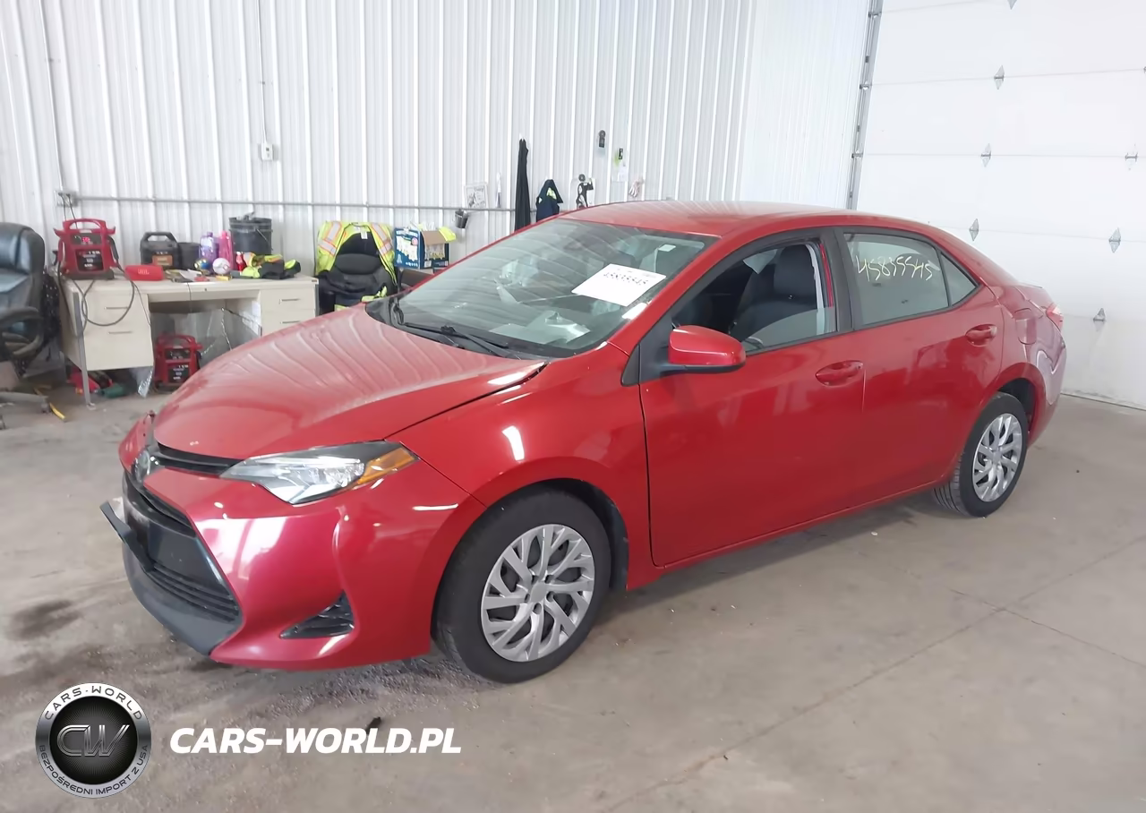 2017 Toyota Corolla Le VIN:5YFBURHE9HP569299 - 2