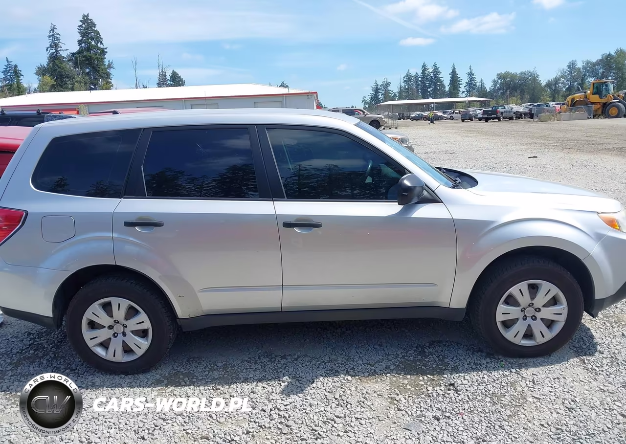 2011 Subaru Forester 2.5X VIN:JF2SHBAC7BH715630 - 14