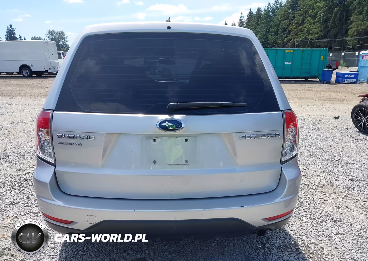 2011 Subaru Forester 2.5X VIN:JF2SHBAC7BH715630 - 17
