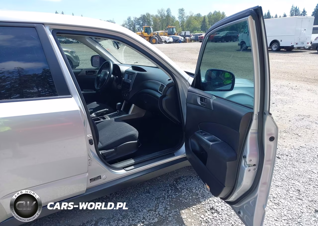 2011 Subaru Forester 2.5X VIN:JF2SHBAC7BH715630 - 5