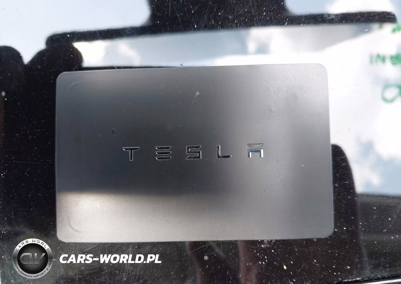 2018 Tesla Model 3 Long Range-Mid Range VIN:5YJ3E1EA0JF028339 - 10