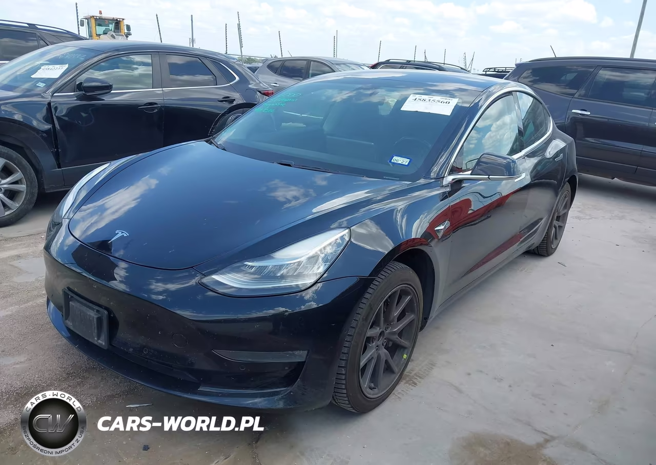2018 Tesla Model 3 Long Range-Mid Range VIN:5YJ3E1EA0JF028339 - 2