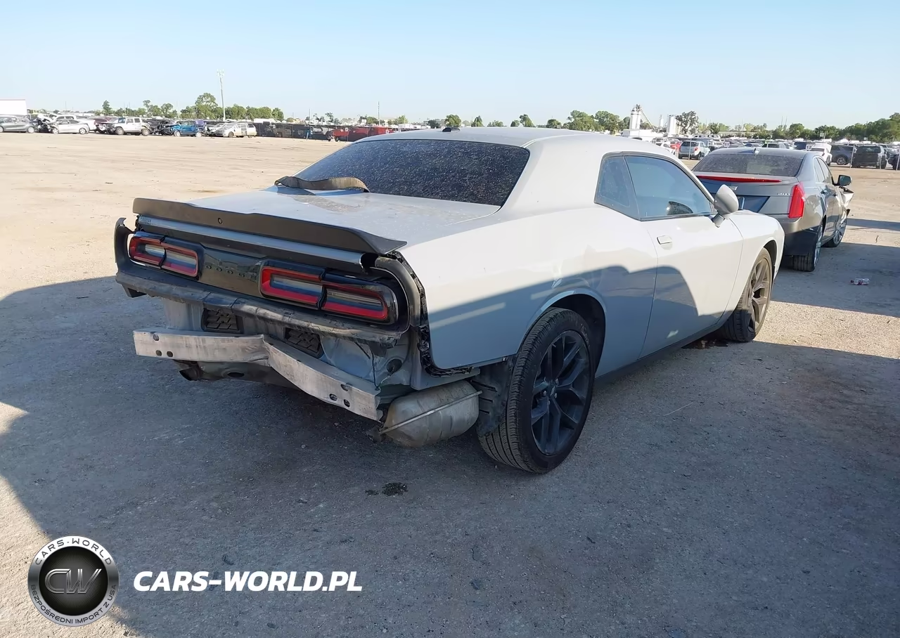 2020 Dodge Challenger Sxt VIN:2C3CDZAG3LH194206 - 4