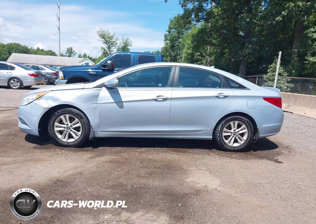 2013 Hyundai Sonata Gls VIN:5NPEB4AC0DH801715 - 14