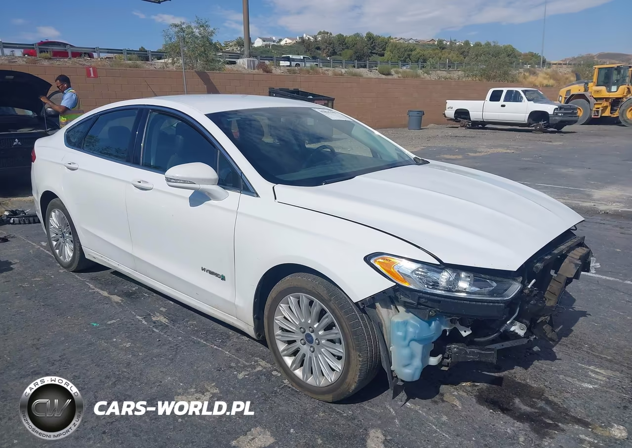 2013 Ford Fusion Hybrid Se