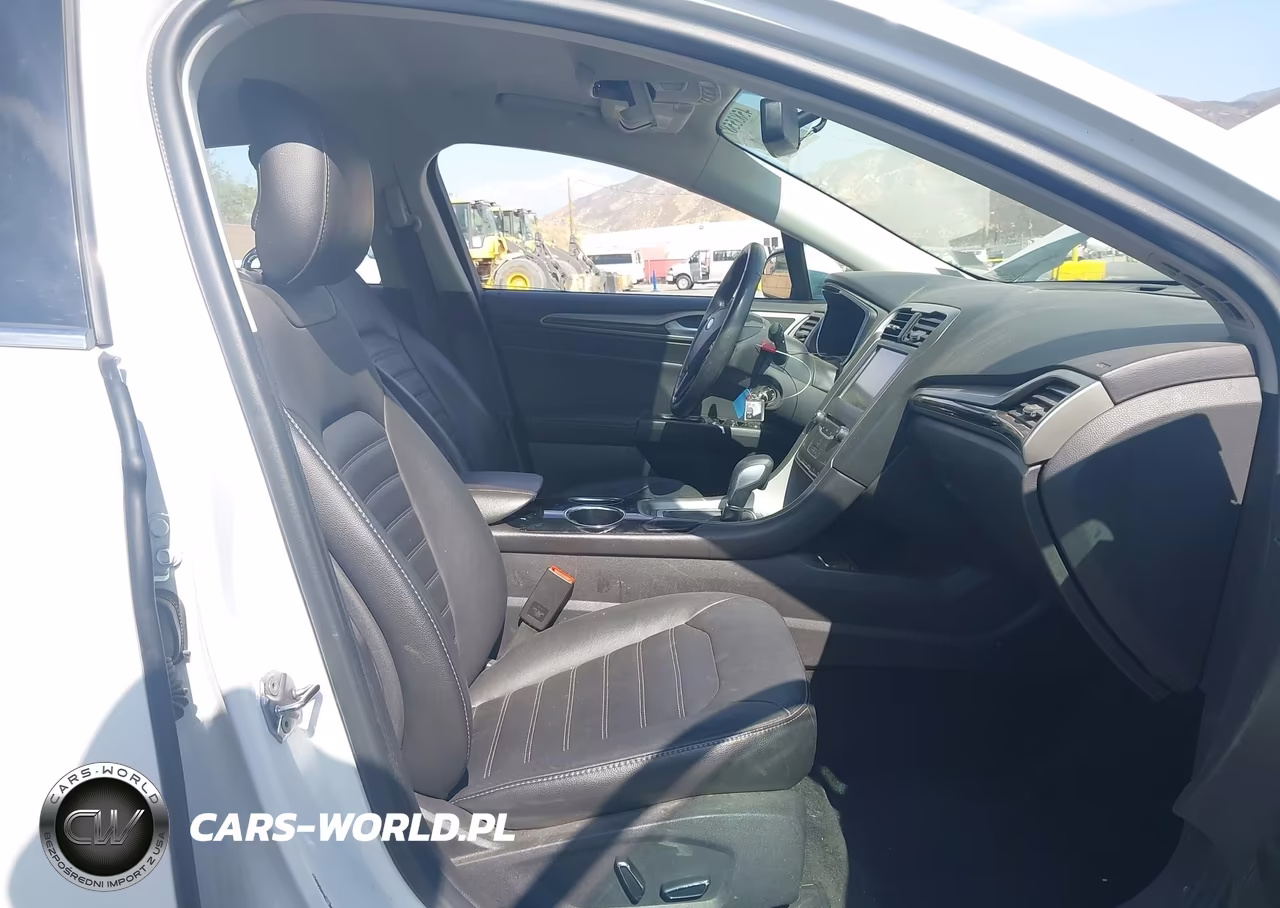 2013 Ford Fusion Hybrid Se VIN:3FA6P0LU7DR235432 - 5
