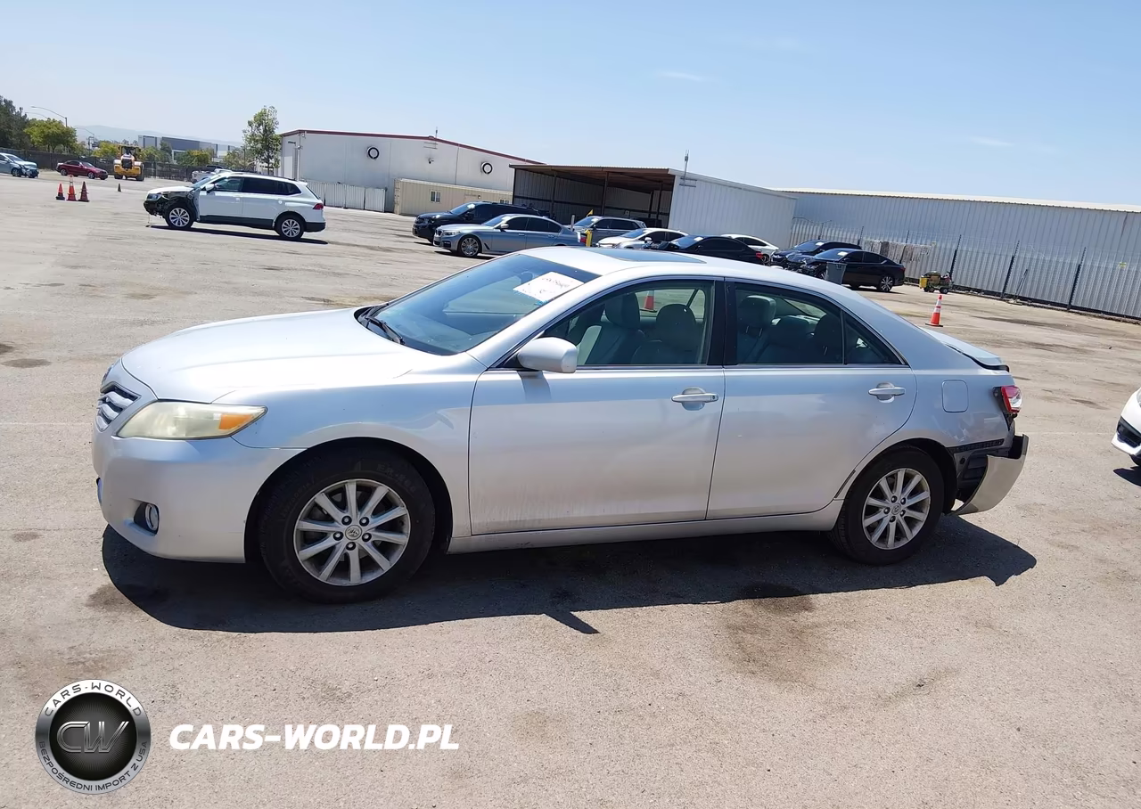 2010 Toyota Camry Xle VIN:4T4BF3EKXAR075111 - 14
