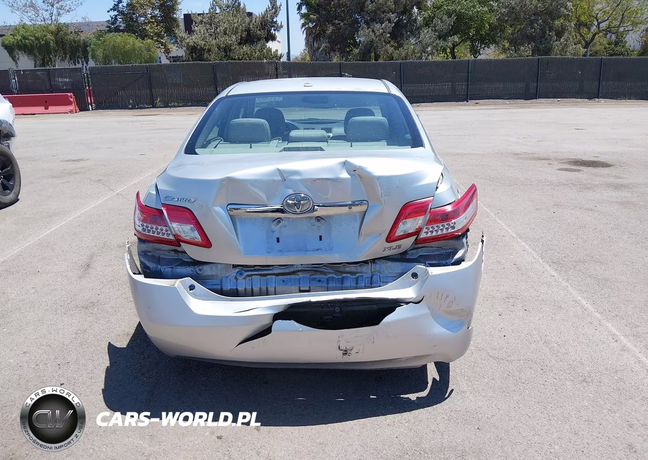 2010 Toyota Camry Xle VIN:4T4BF3EKXAR075111 - 16