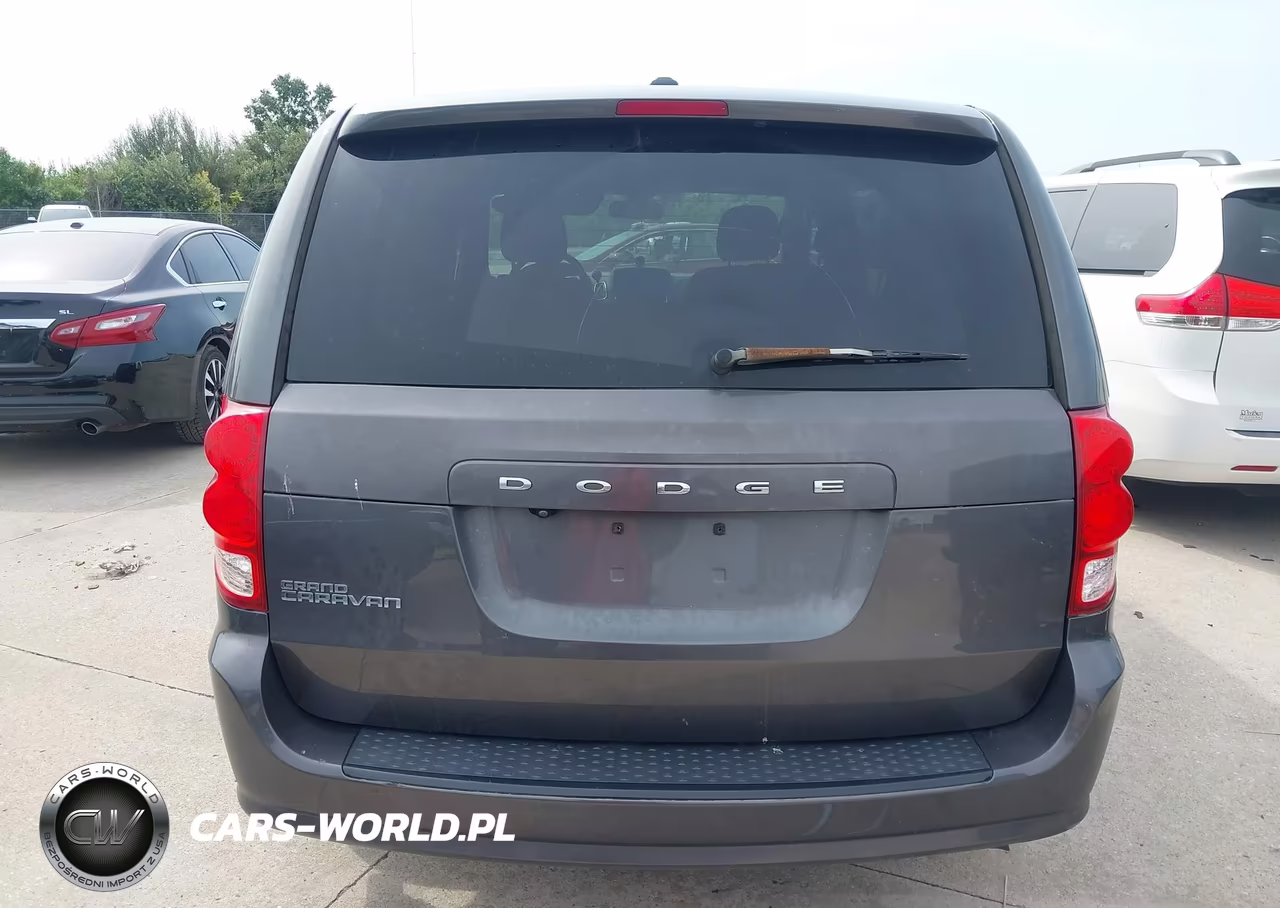 2018 Dodge Grand Caravan Se Plus VIN:2C4RDGBG3JR329619 - 16