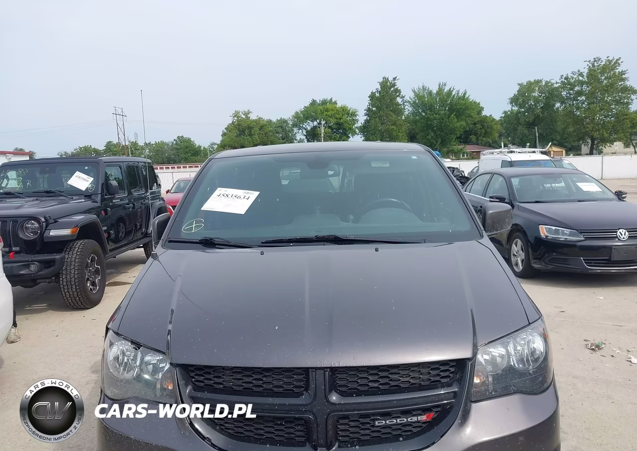2018 Dodge Grand Caravan Se Plus VIN:2C4RDGBG3JR329619 - 17
