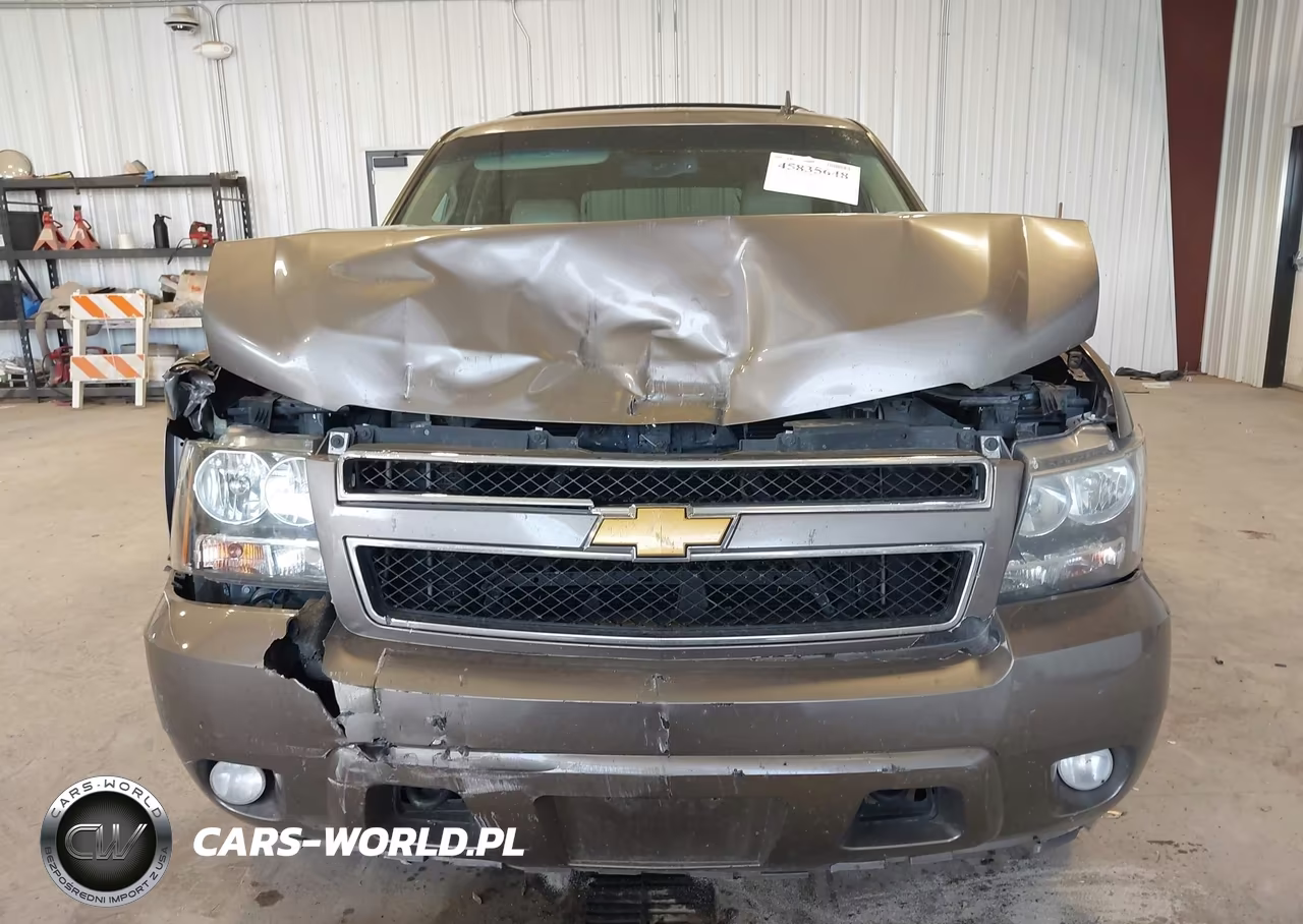 2013 Chevrolet Suburban Lt VIN:1GNSKJE79DR155816 - 13