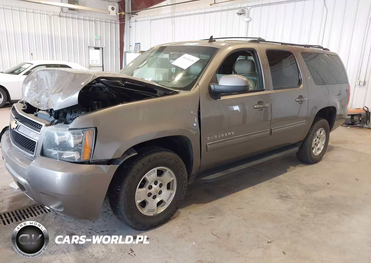 2013 Chevrolet Suburban Lt VIN:1GNSKJE79DR155816 - 2