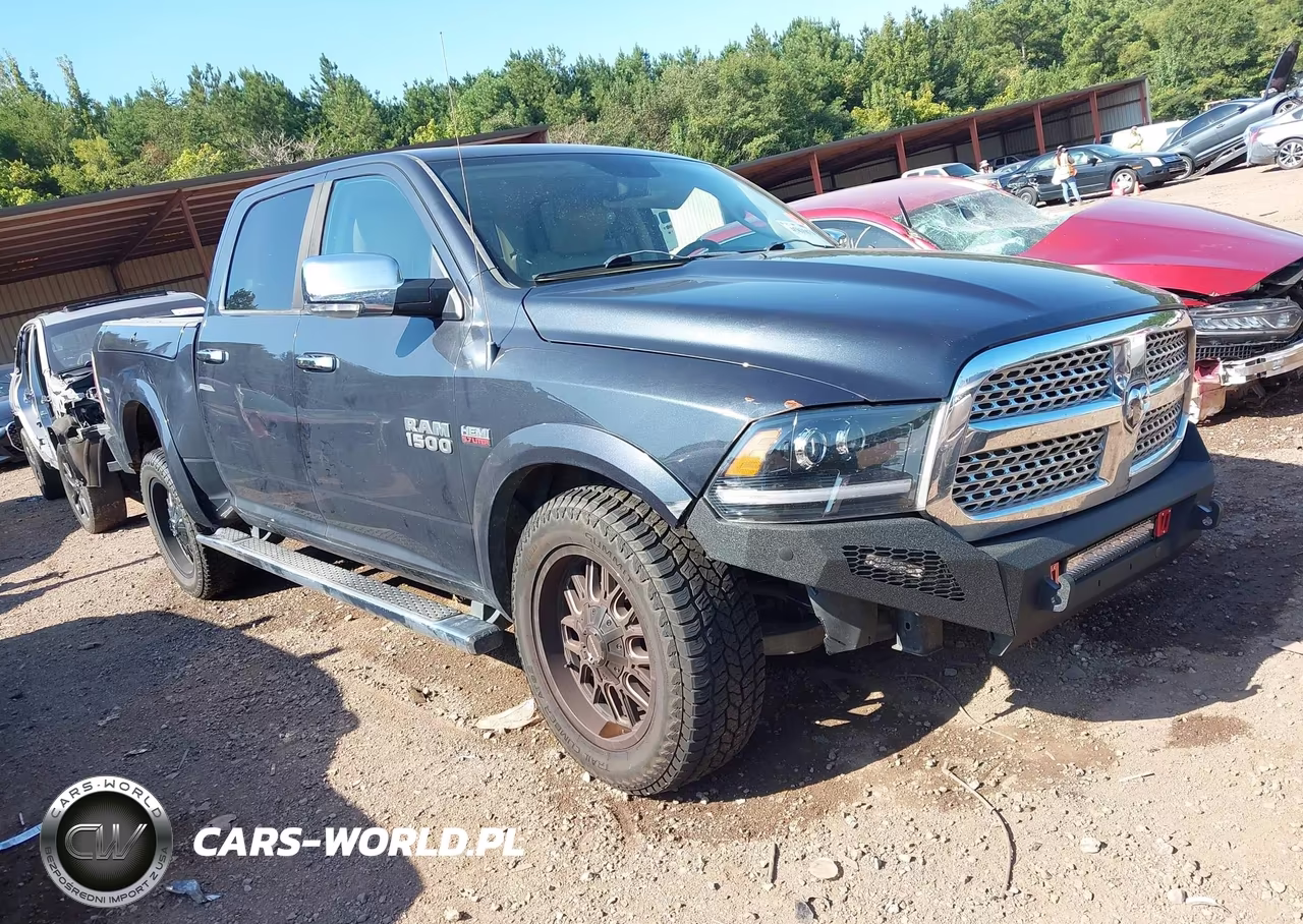 2015 Ram 1500 Laramie VIN:1C6RR6NT5FS621340 - 1