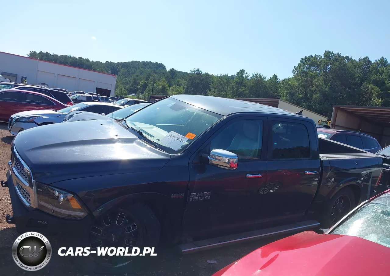 2015 Ram 1500 Laramie VIN:1C6RR6NT5FS621340 - 15