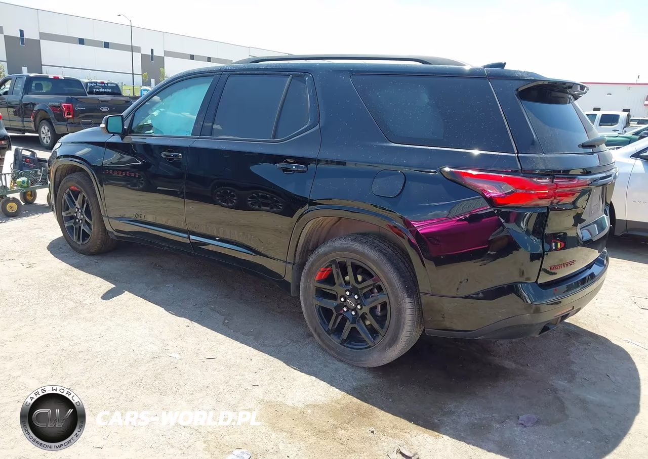 2023 Chevrolet Traverse Awd Premier VIN:1GNEVKKW3PJ163533 - 3