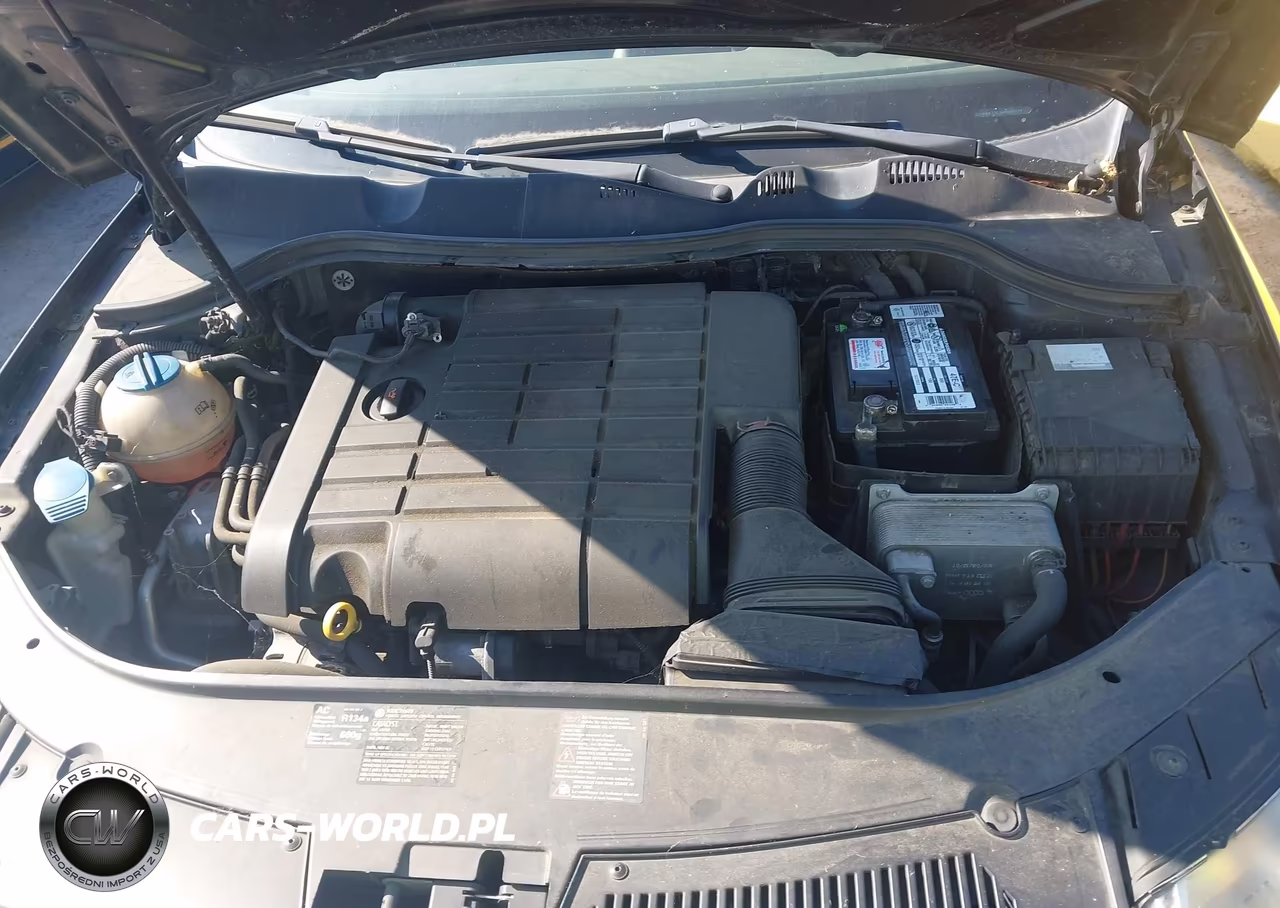 2008 Volkswagen Passat Komfort VIN:WVWAK73C38P084315 - 10