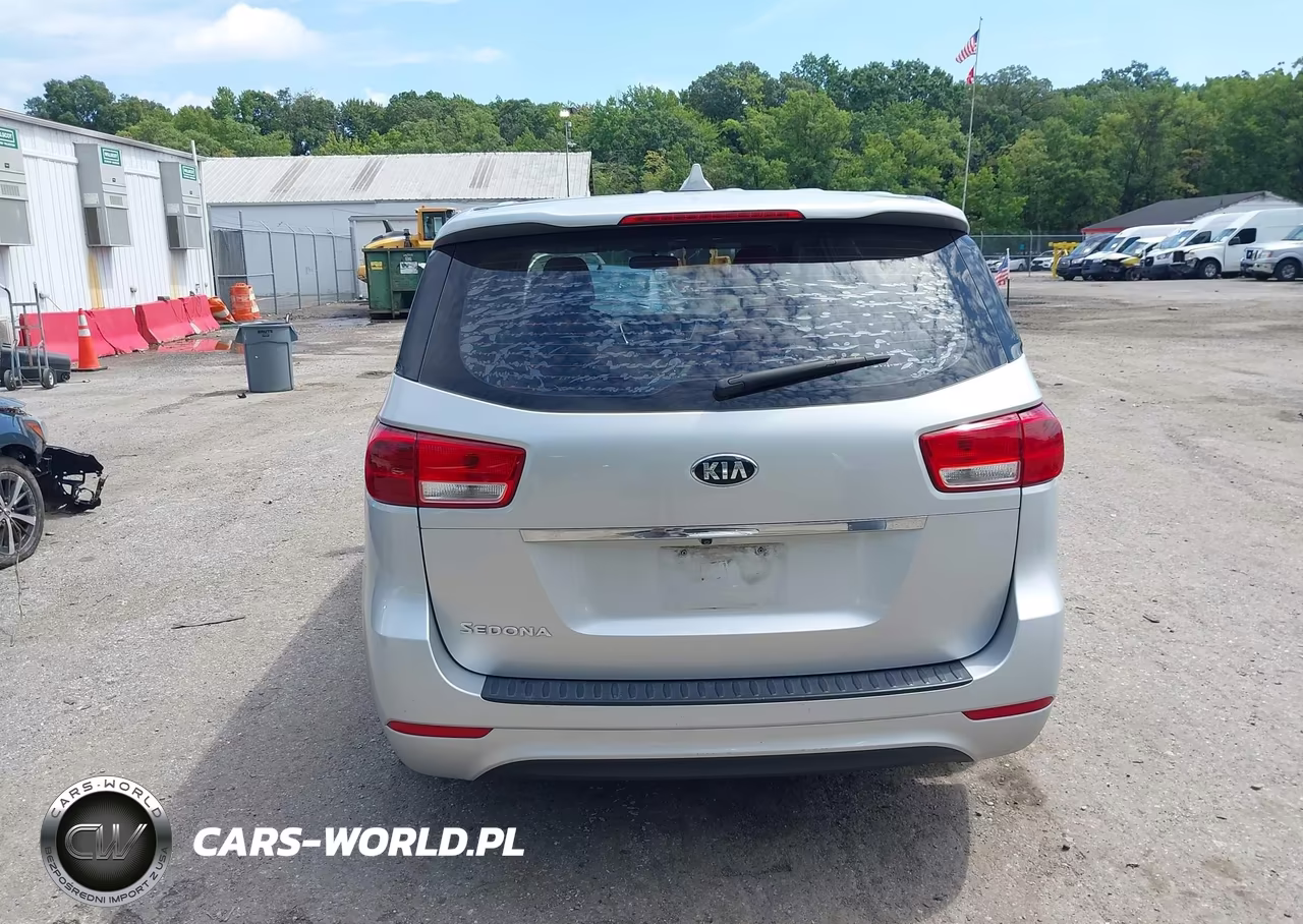 2018 Kia Sedona L VIN:KNDMA5C14J6350472 - 16