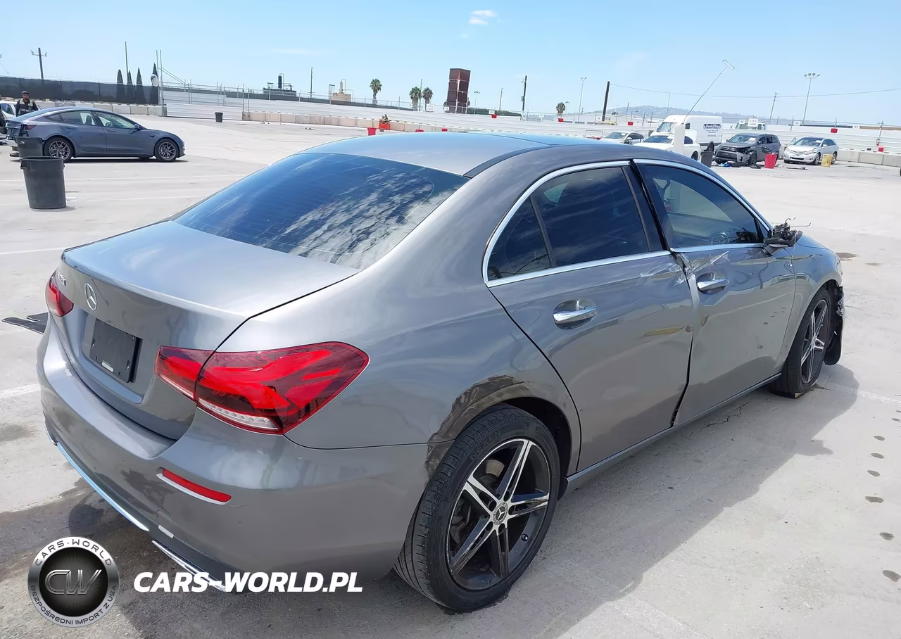 2019 Mercedes-Benz A 220 VIN:WDD3G4EB3KW019884 - 4