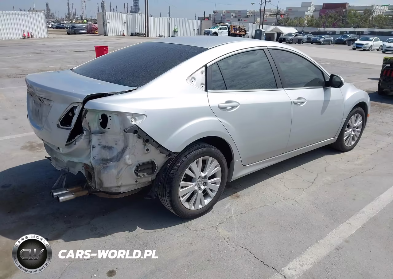 2010 Mazda Mazda6 I Touring VIN:1YVHZ8CH1A5M23998 - 4