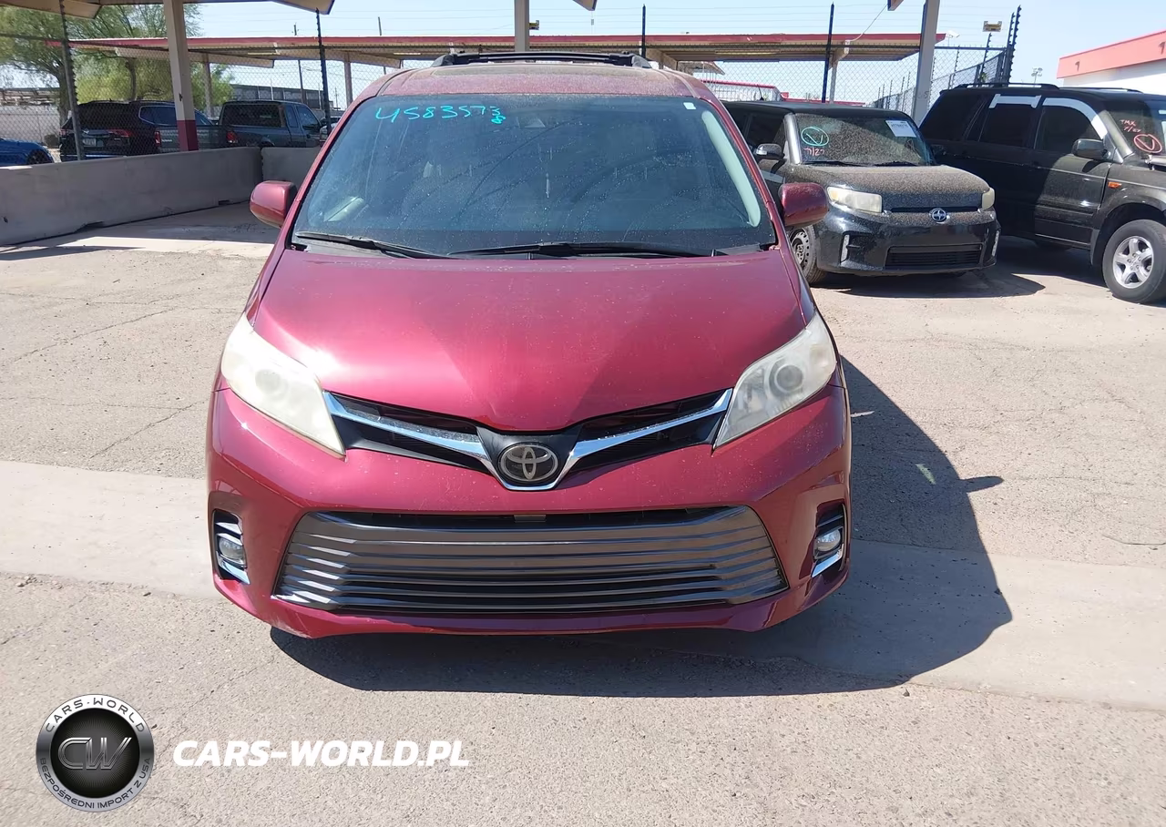 TOYOTA SIENNA XLE VIN:5TDYZ3DC3JS917978 - 11