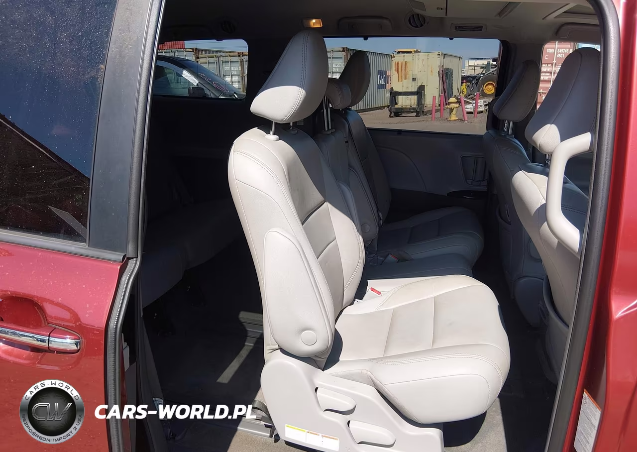 TOYOTA SIENNA XLE VIN:5TDYZ3DC3JS917978 - 8