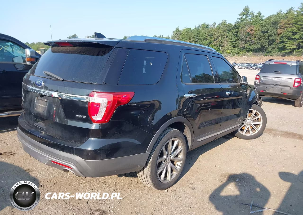 2016 Ford Explorer Limited VIN:1FM5K8F83GGA71069 - 4