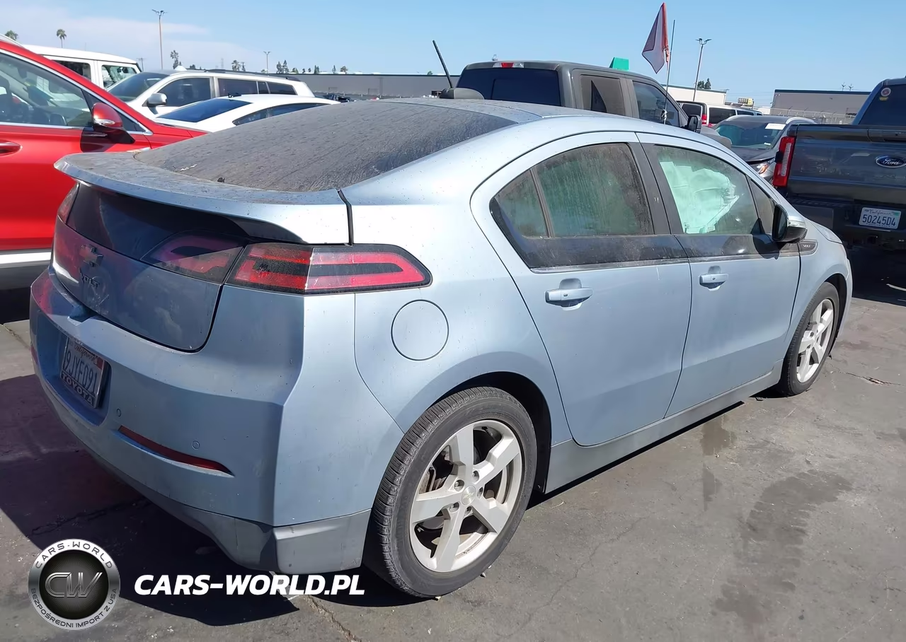 2015 Chevrolet Volt VIN:1G1RC6E42FU117635 - 4