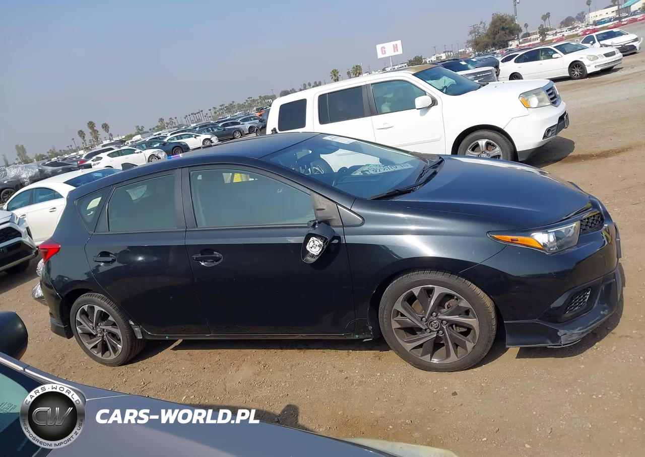 2018 Toyota Corolla Im VIN:JTNKARJE5JJ562889 - 13