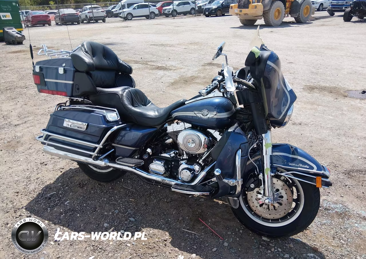 2003 Harley-Davidson Flhtcui VIN:1HD1FCW103Y636359 - 12