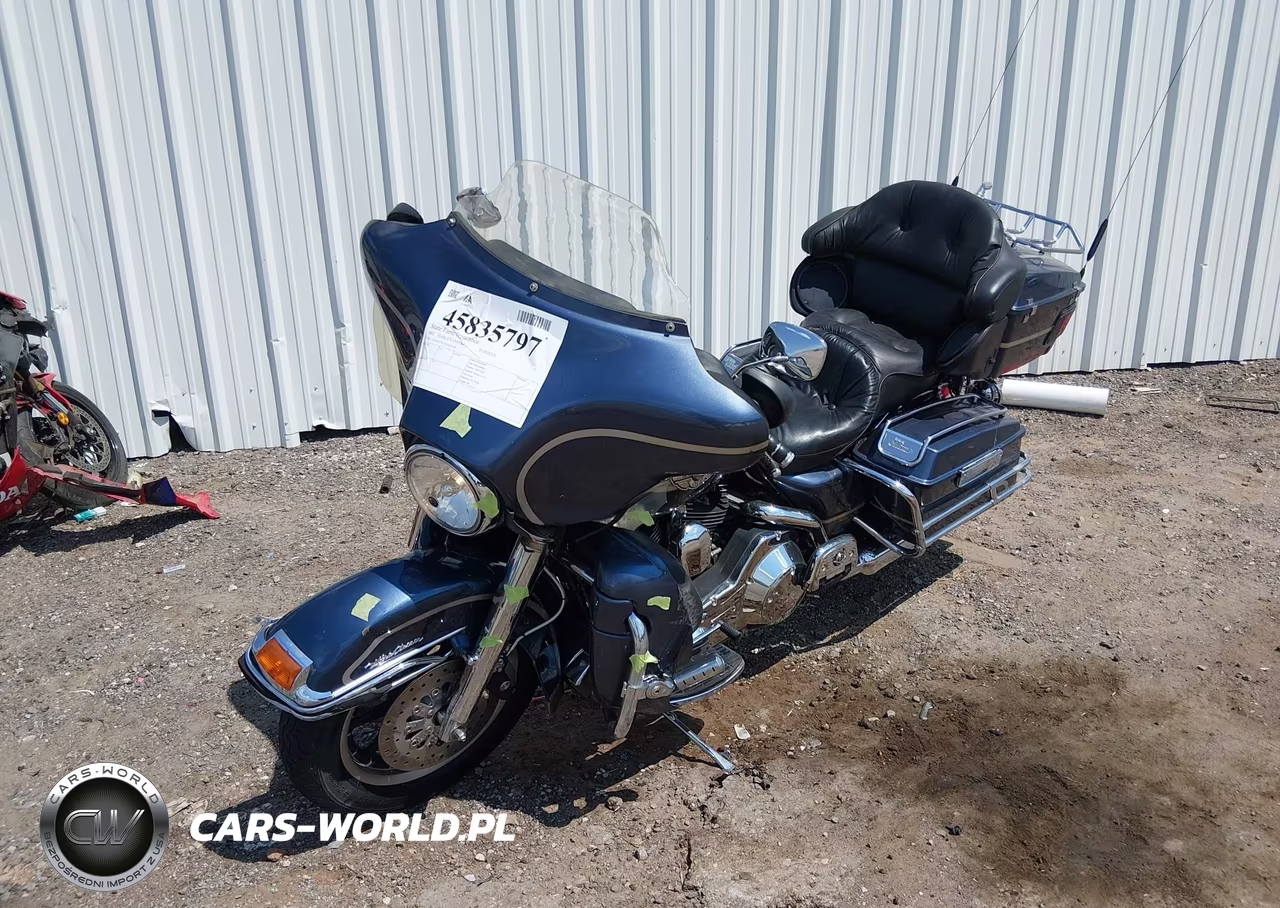 2003 Harley-Davidson Flhtcui VIN:1HD1FCW103Y636359 - 2