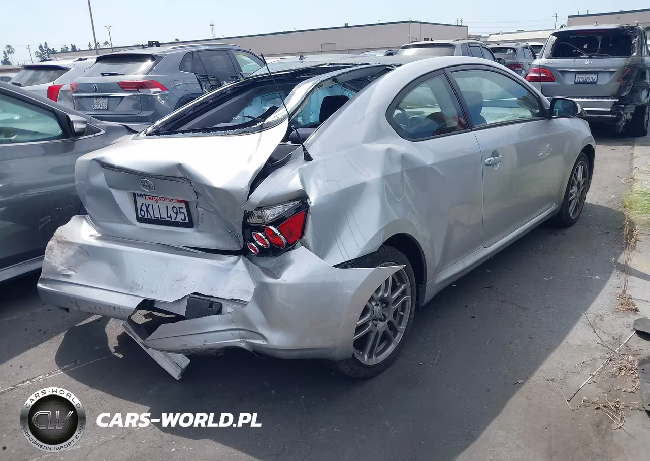 2010 Scion Tc VIN:JTKDE3B71A0303460 - 4