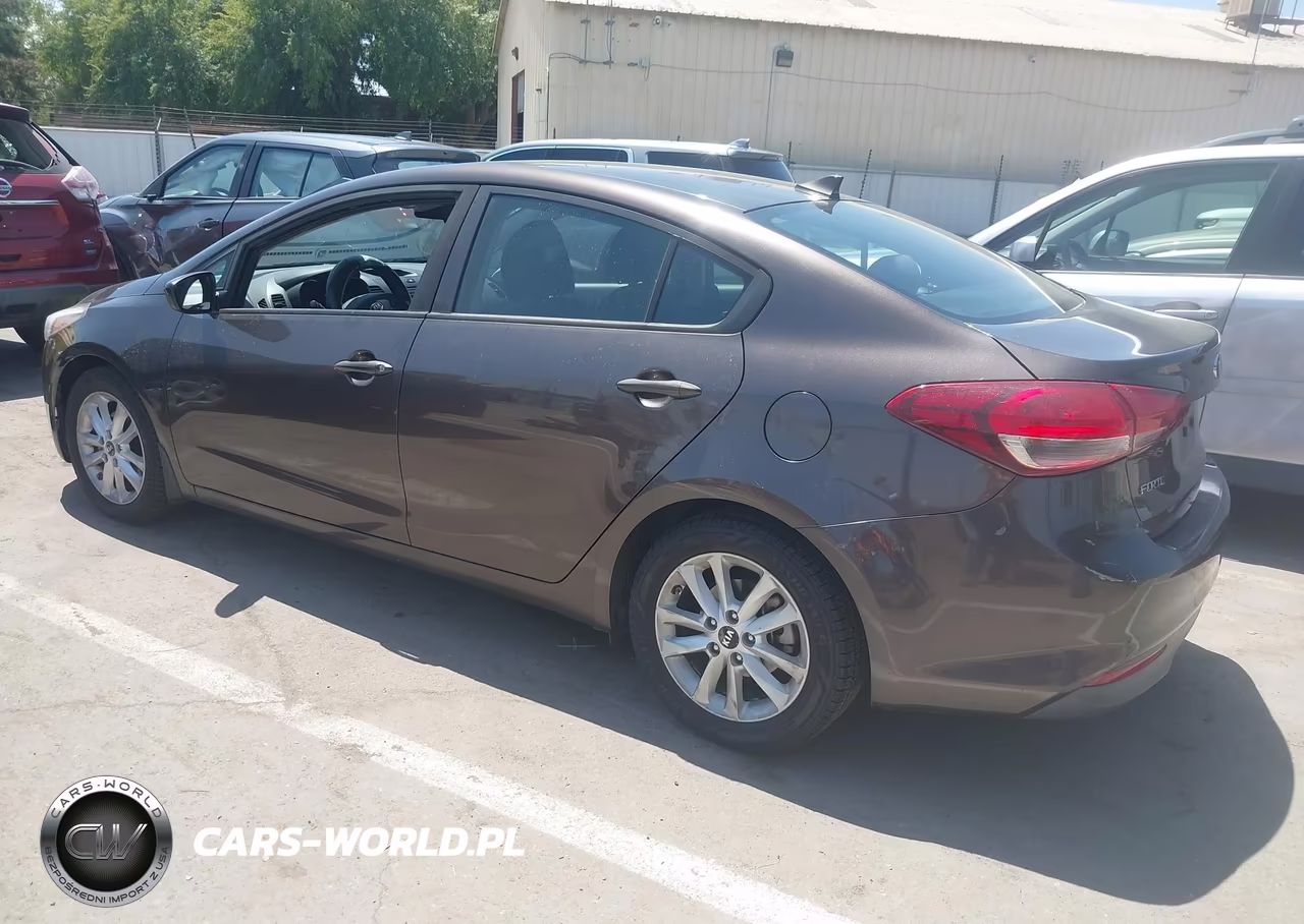 2017 Kia Forte Lx VIN:3KPFL4A75HE009008 - 3