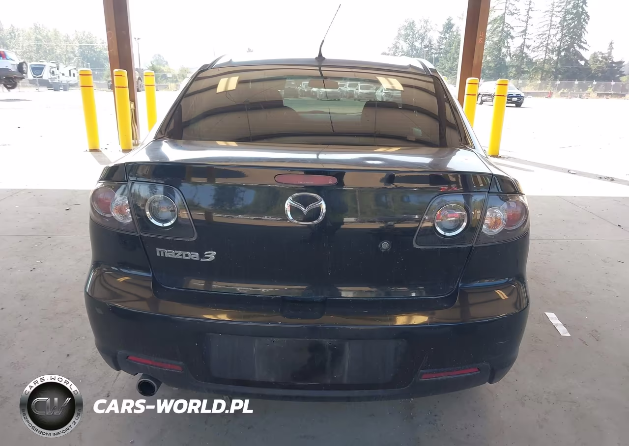 MAZDA MAZDA3 VIN:JM1BK12F581100577 - 16