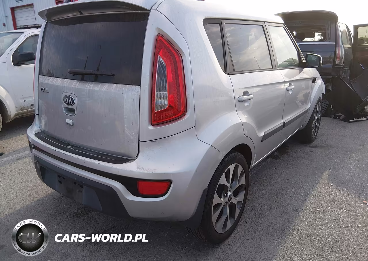 2013 Kia Soul ! VIN:KNDJT2A65D7559244 - 4