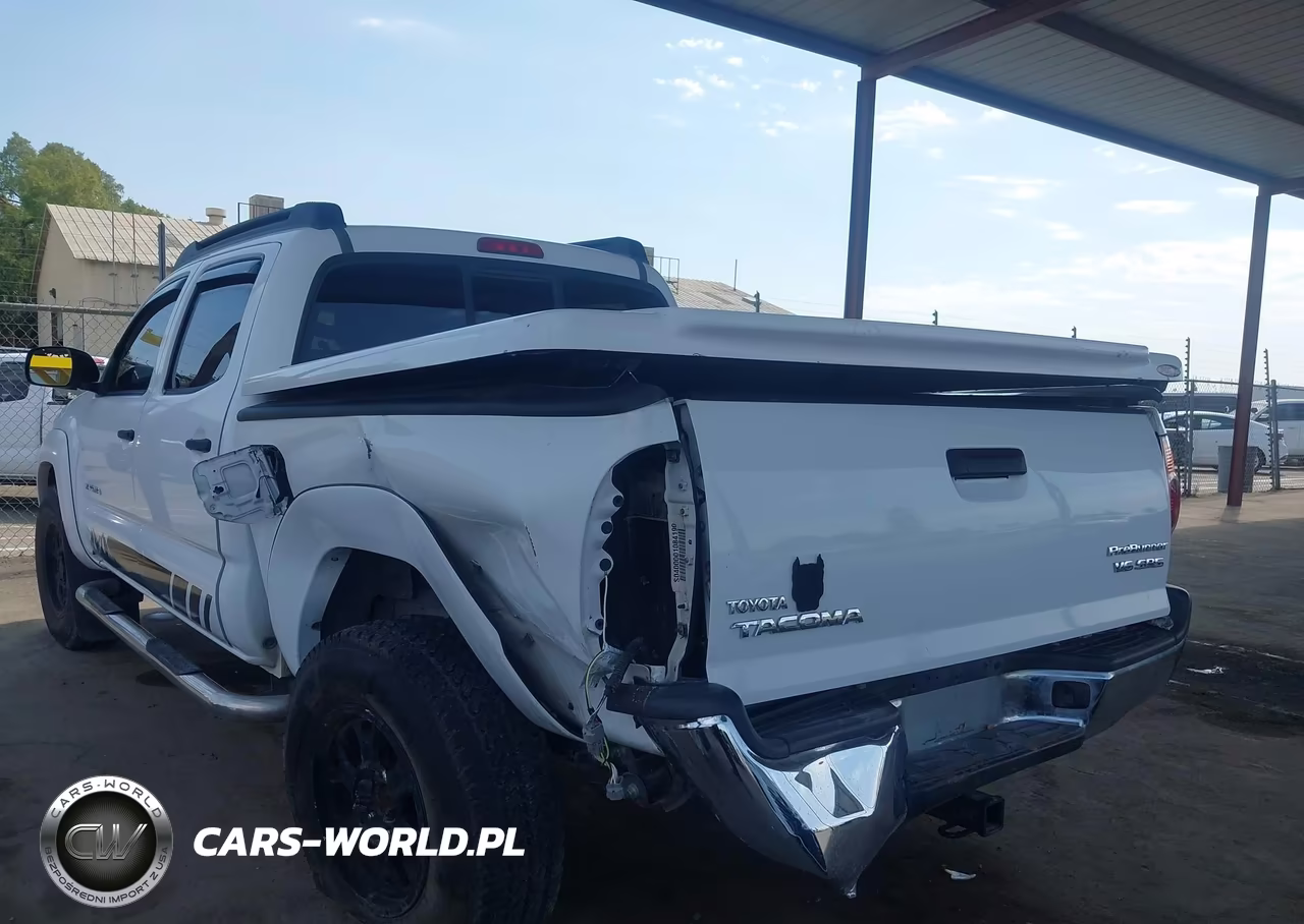 2008 Toyota Tacoma Prerunner V6 VIN:5TEJU62NX8Z490916 - 3