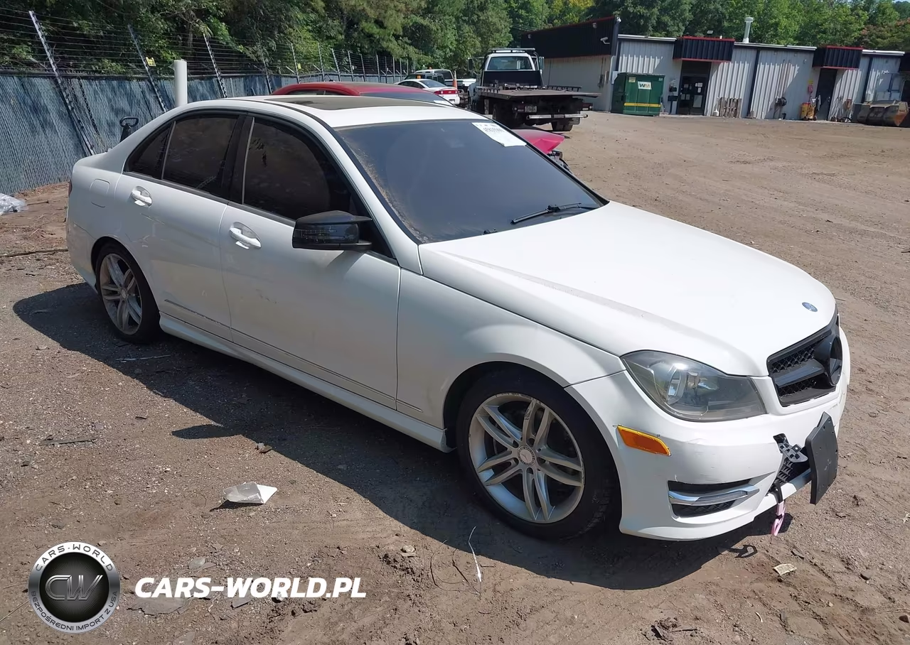 2013 Mercedes-Benz C 250 Sport – zdjęcie 1 z 16