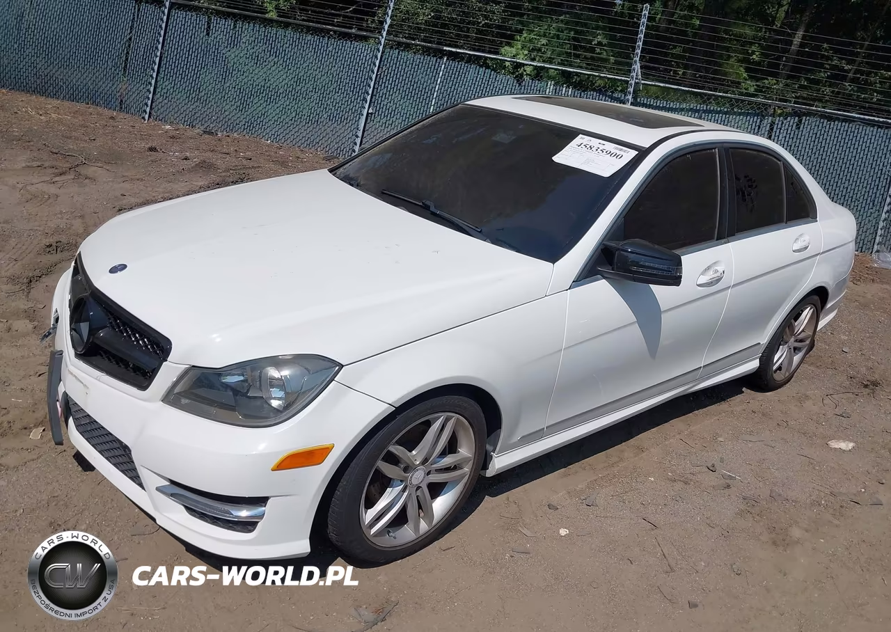 2013 Mercedes-Benz C 250 Sport VIN:WDDGF4HB0DA858648 - 2