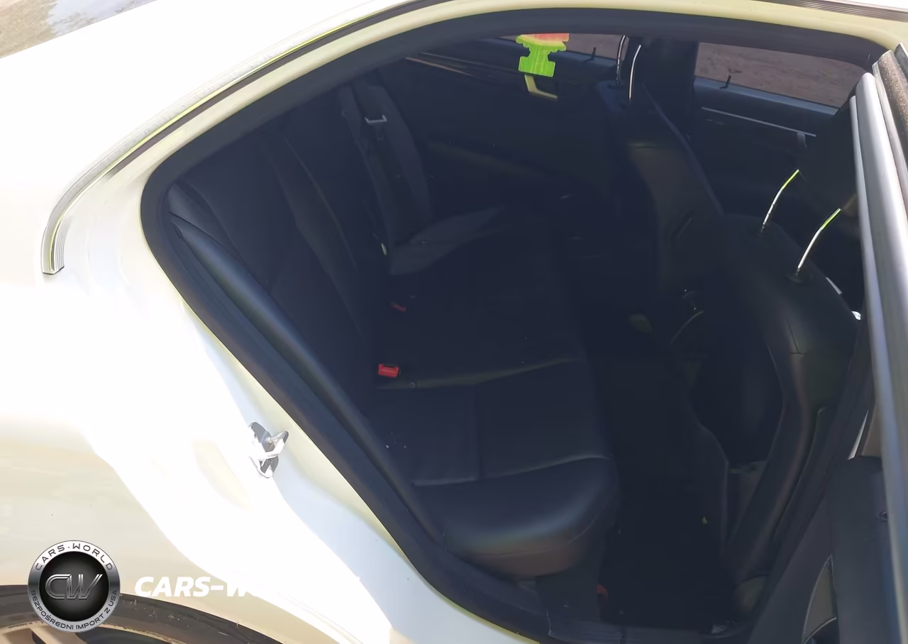 2013 Mercedes-Benz C 250 Sport VIN:WDDGF4HB0DA858648 - 8