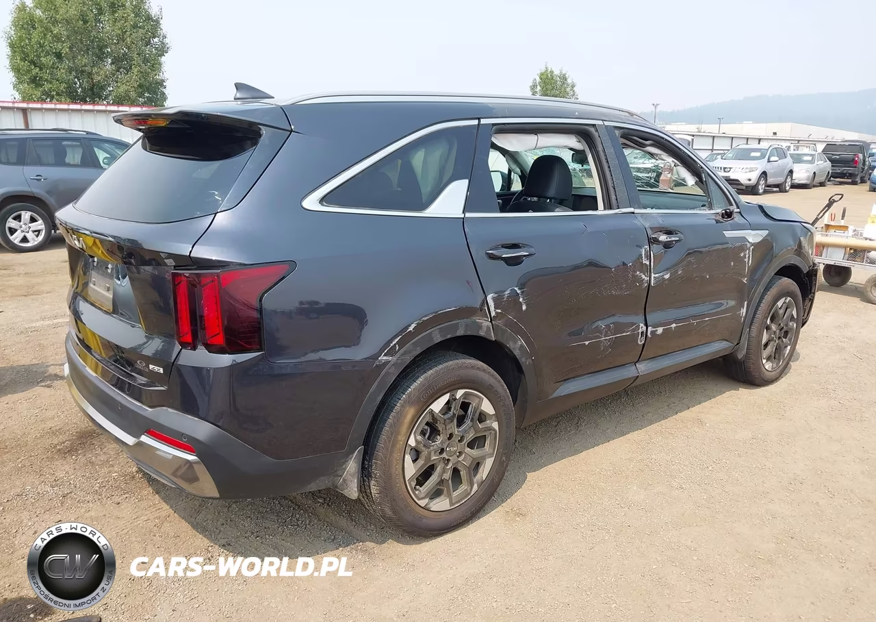2025 Kia Sorento S VIN:5XYRLDJC6SG353306 - 4