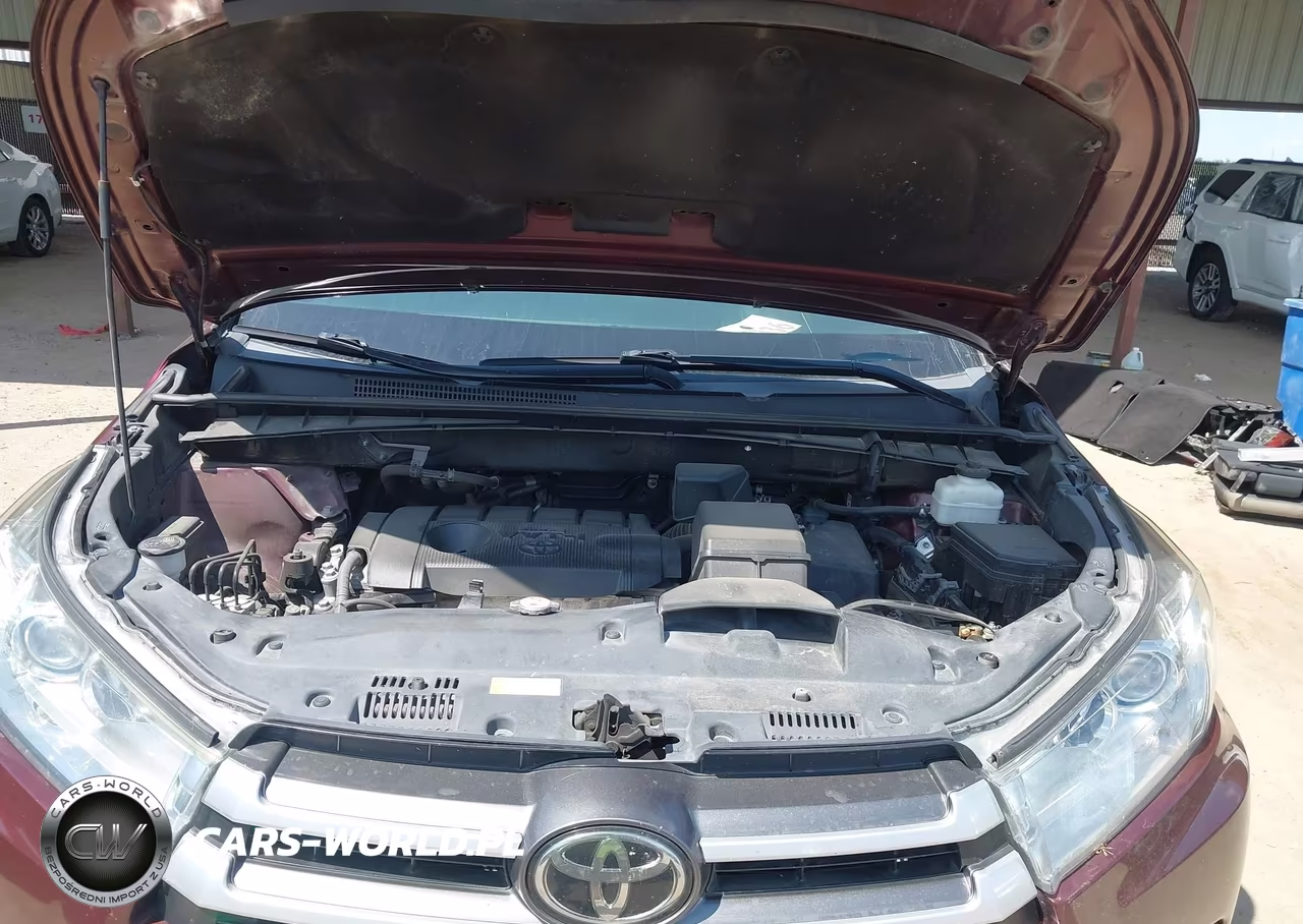 2019 Toyota Highlander Le VIN:5TDZARFH2KS059959 - 10