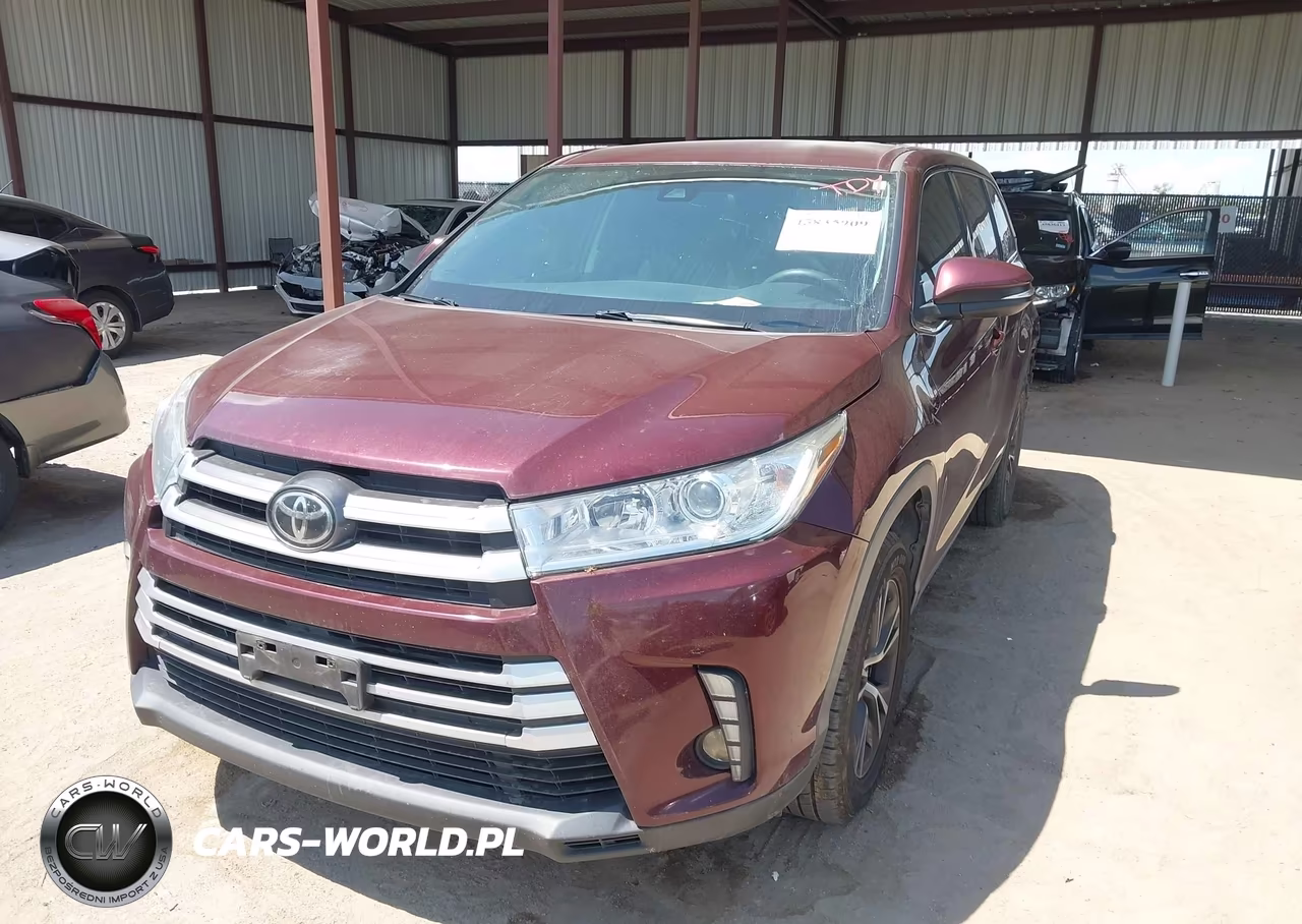 2019 Toyota Highlander Le VIN:5TDZARFH2KS059959 - 2
