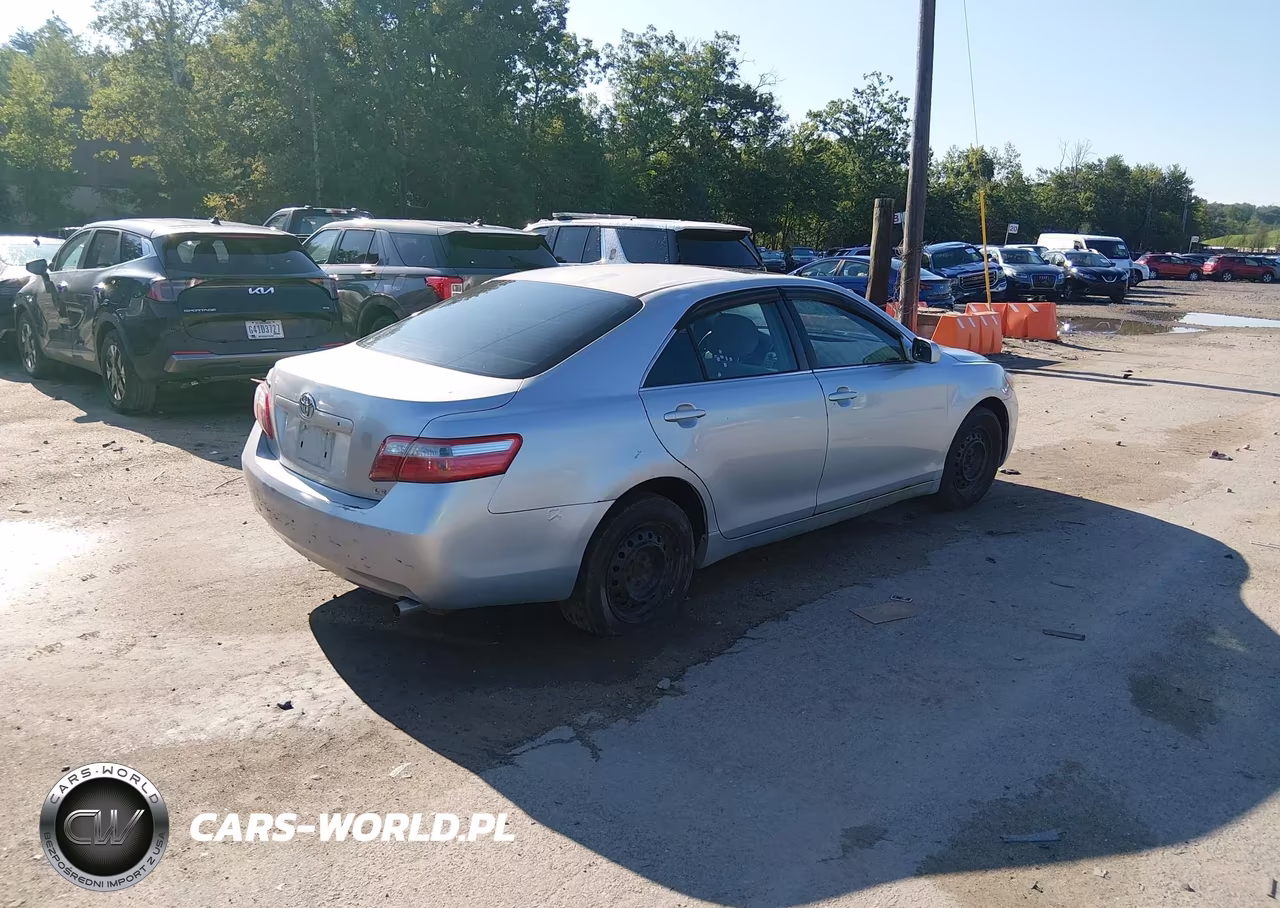 2007 Toyota Camry Le VIN:JTNBE46K173038142 - 4