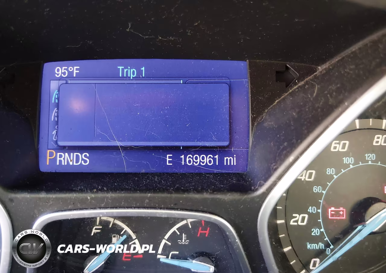2014 Ford Focus Se VIN:1FADP3K26EL414893 - 15