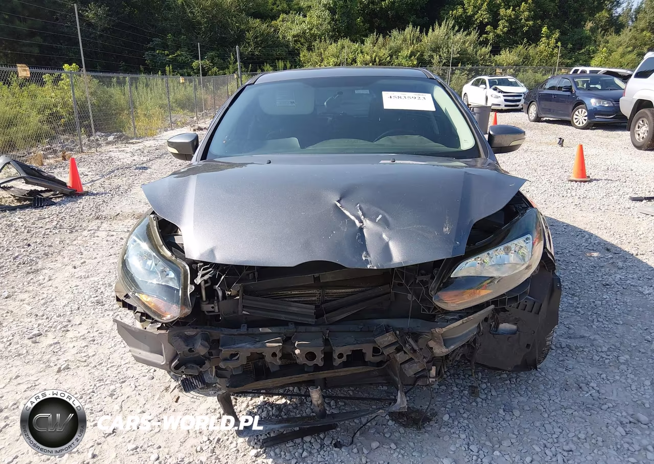 2014 Ford Focus Se VIN:1FADP3K26EL414893 - 6