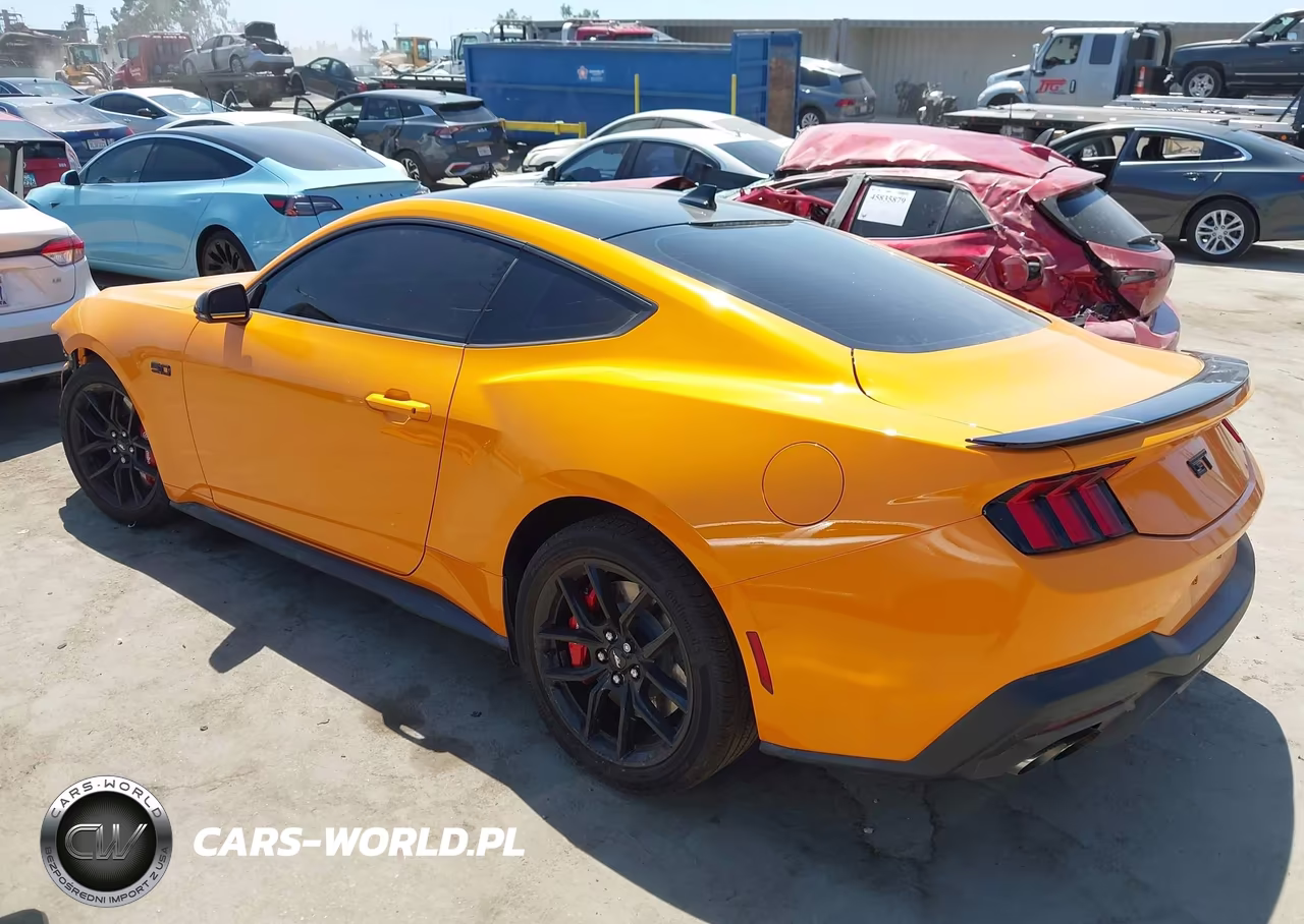 2026 Ford Mustang Gt Premium Fastback VIN:1FA6P8CF2T5405083 - 3