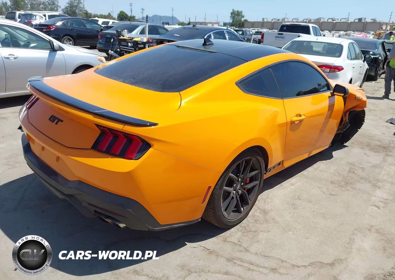 2026 Ford Mustang Gt Premium Fastback VIN:1FA6P8CF2T5405083 - 4